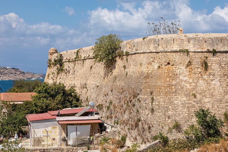 A Rethymno tour climbs to the stone walls and bastions of the Fortezza